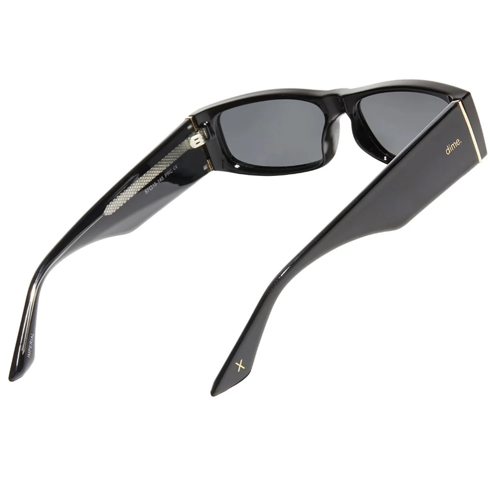 Chic Black Rectangular Sunglasses - image 2